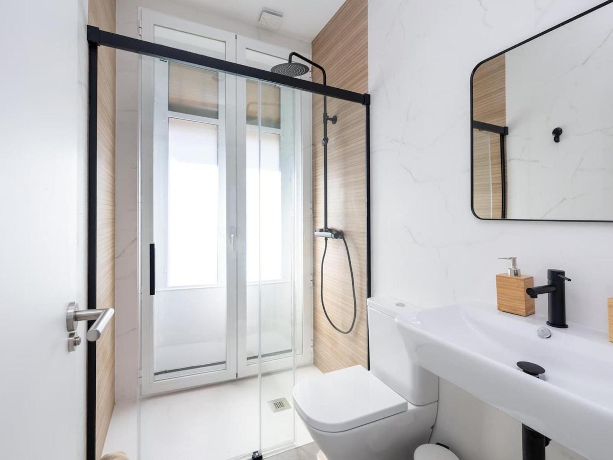 Bright And Elegant Gran Via Apartments กรานาดา ภายนอก รูปภาพ