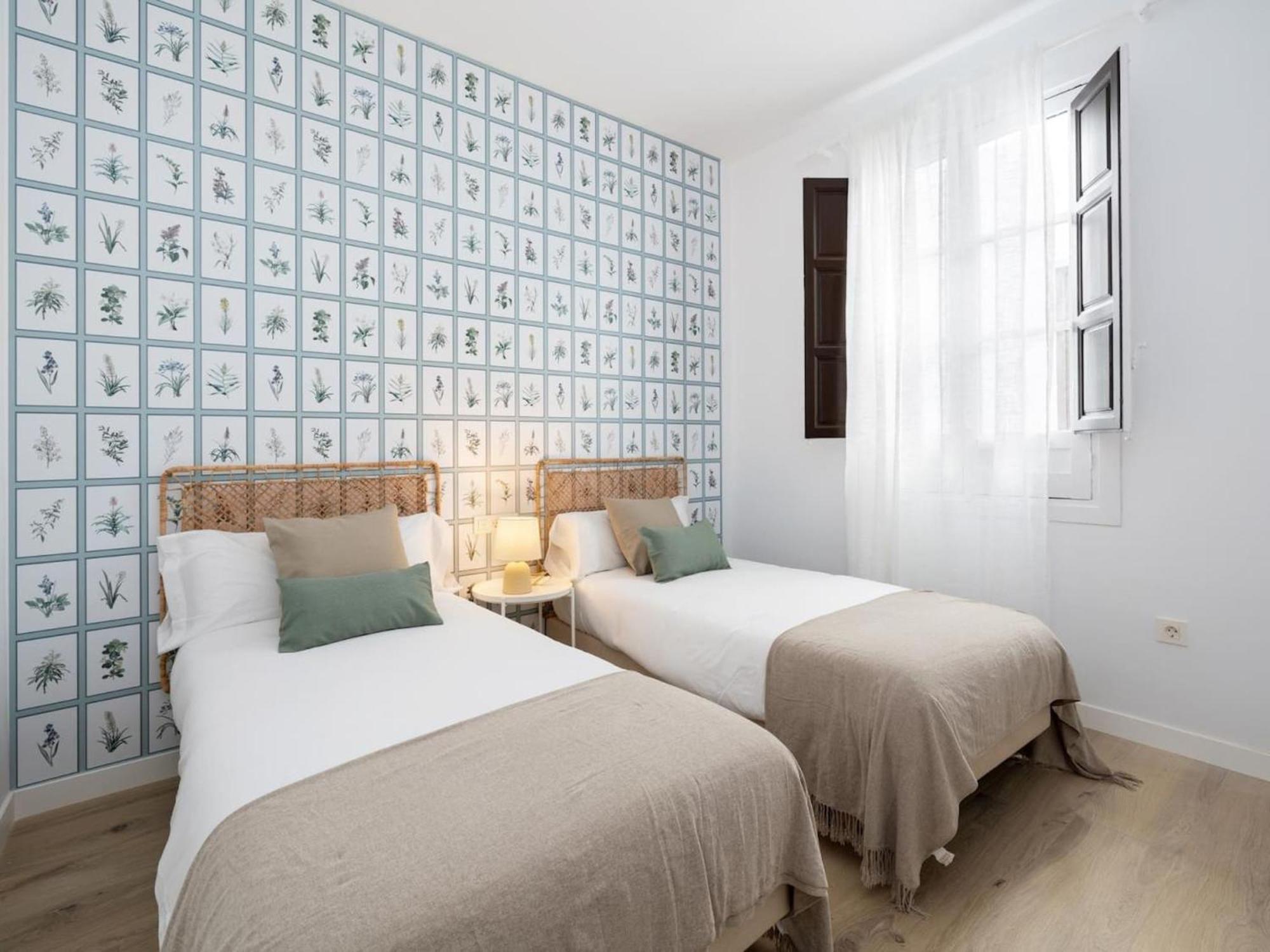 Bright And Elegant Gran Via Apartments กรานาดา ภายนอก รูปภาพ