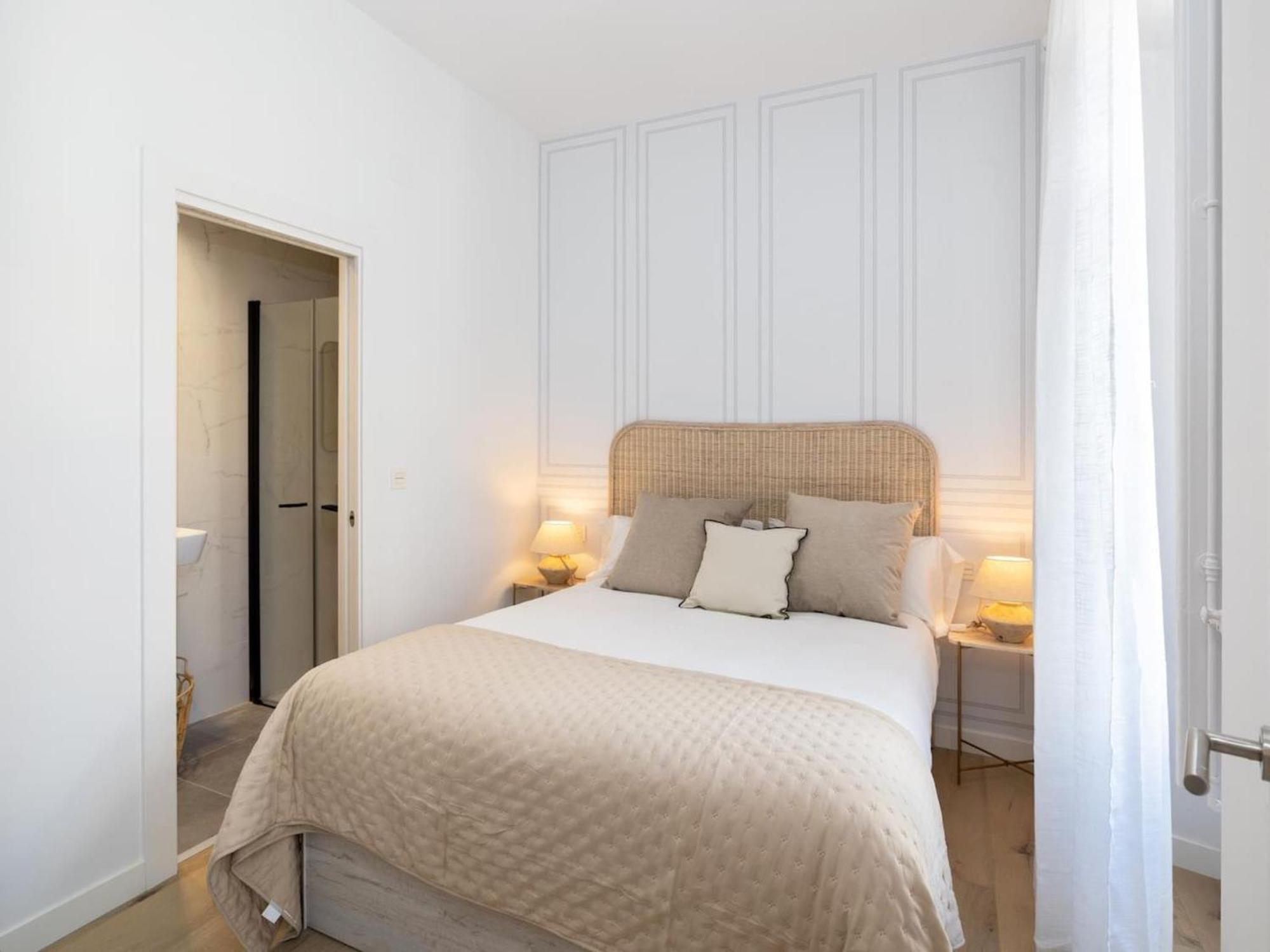 Bright And Elegant Gran Via Apartments กรานาดา ภายนอก รูปภาพ