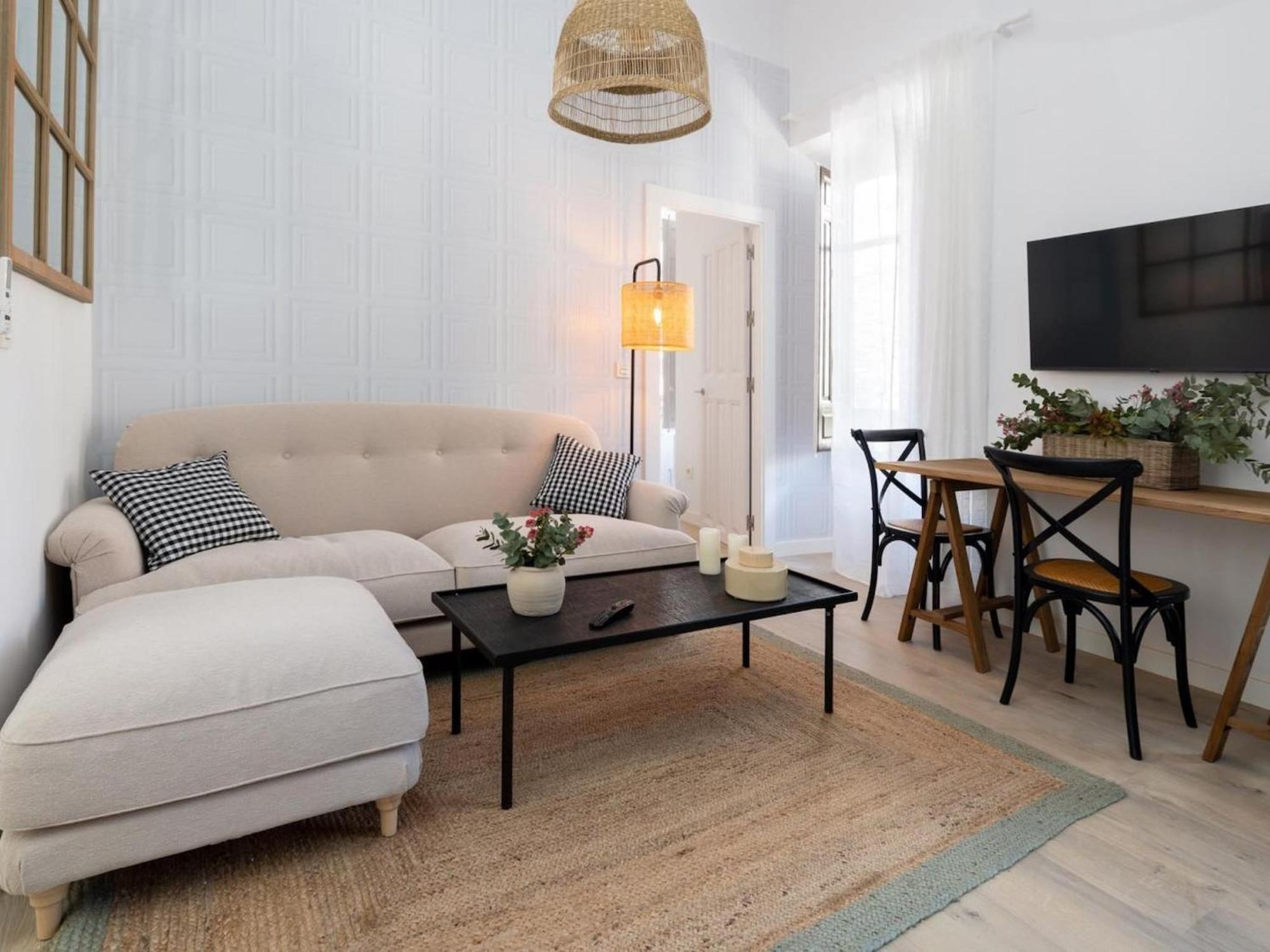 Bright And Elegant Gran Via Apartments กรานาดา ภายนอก รูปภาพ