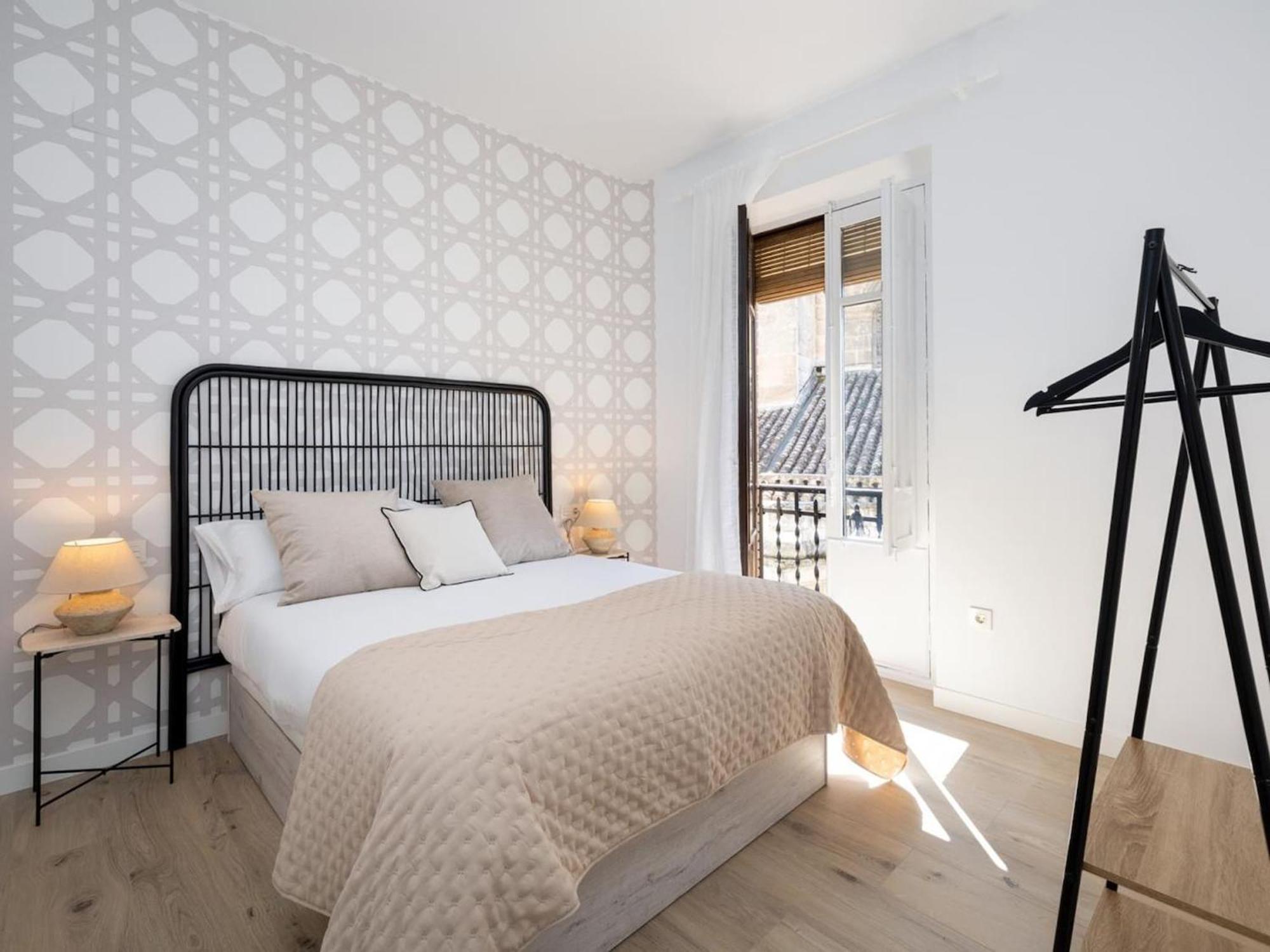 Bright And Elegant Gran Via Apartments กรานาดา ภายนอก รูปภาพ